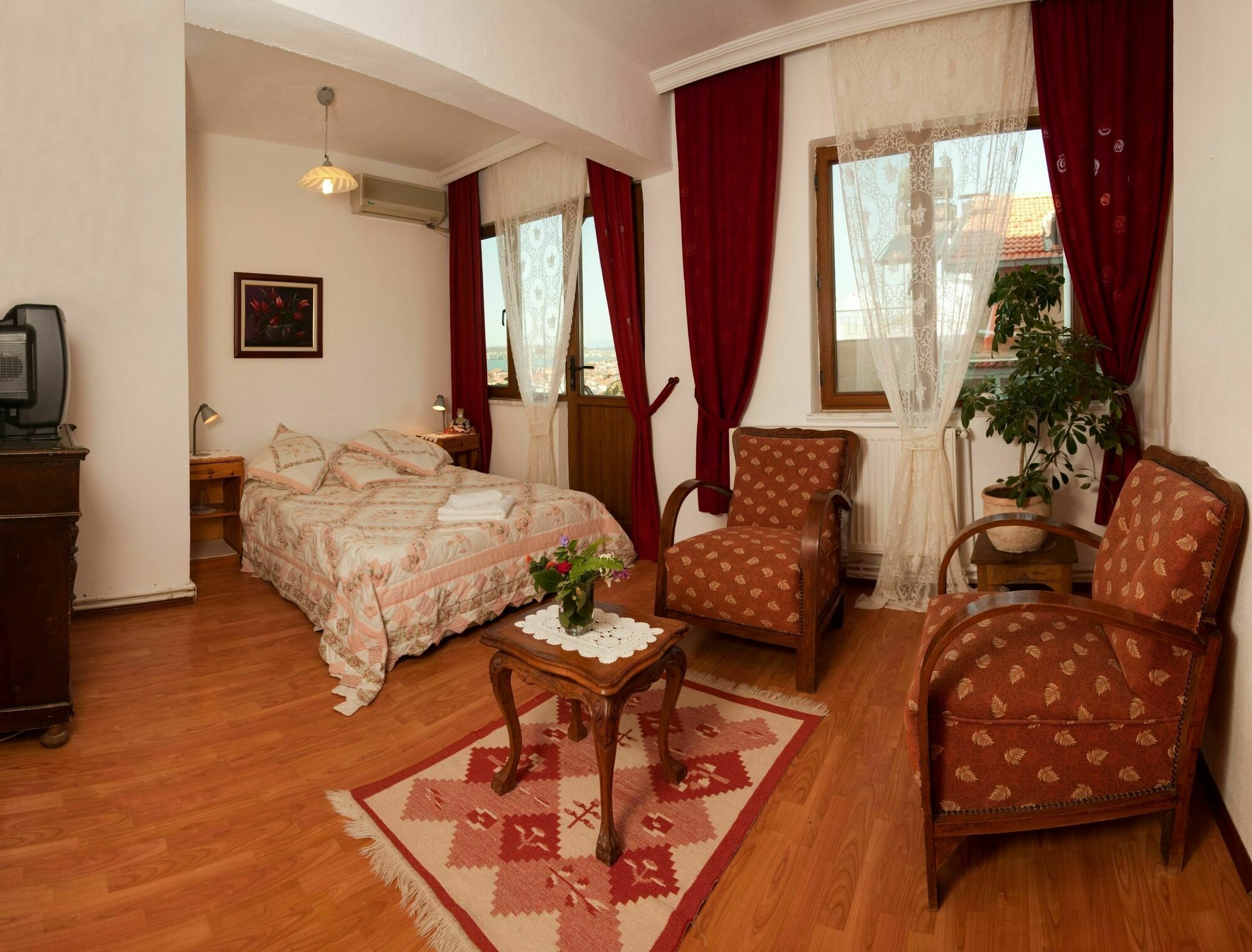 Gunebakan Taliani Hotel Ayvalı Exteriér fotografie